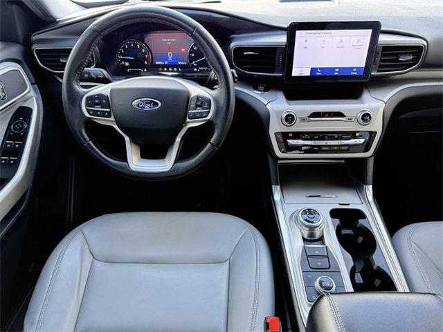 Certified 2021 Ford Explorer XLT w/ Equipment Group 202A image 8