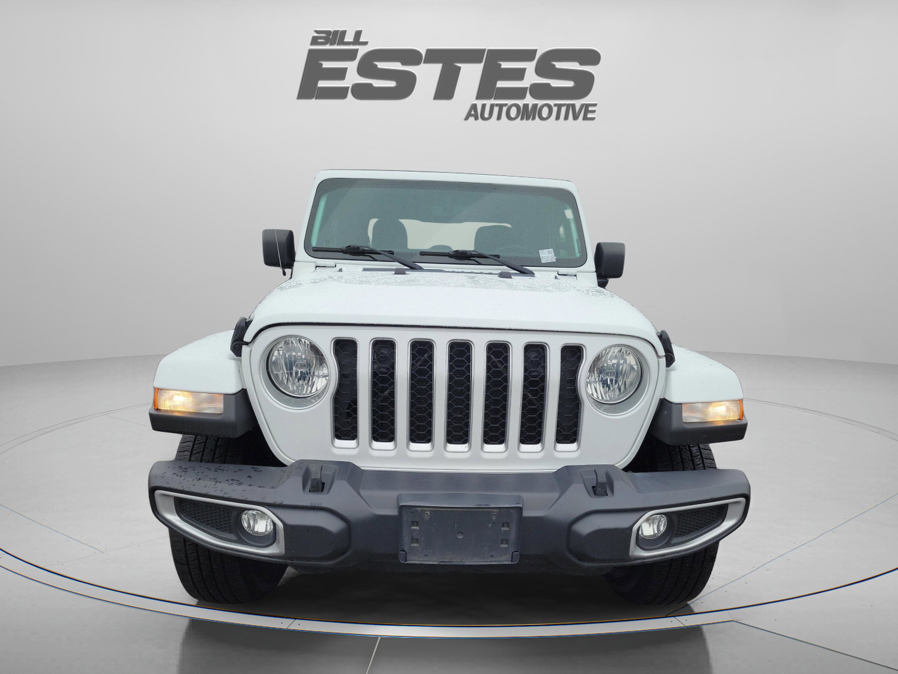 Used 2022 Jeep Gladiator Overland w/ Cold Weather Group image 6