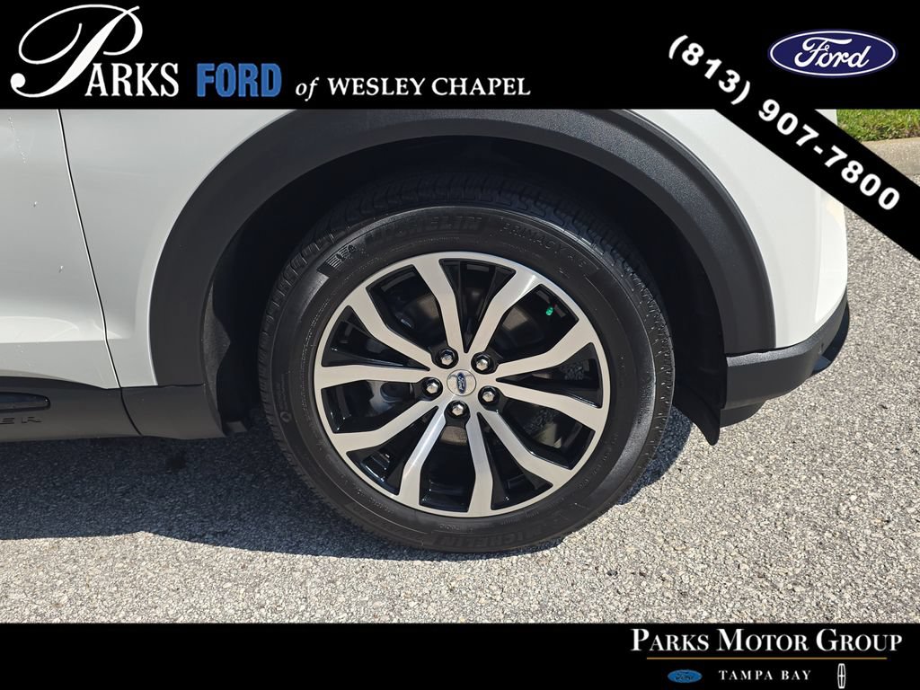 Certified 2025 Ford Explorer ST-Line w/ Premium Package RWD image 32