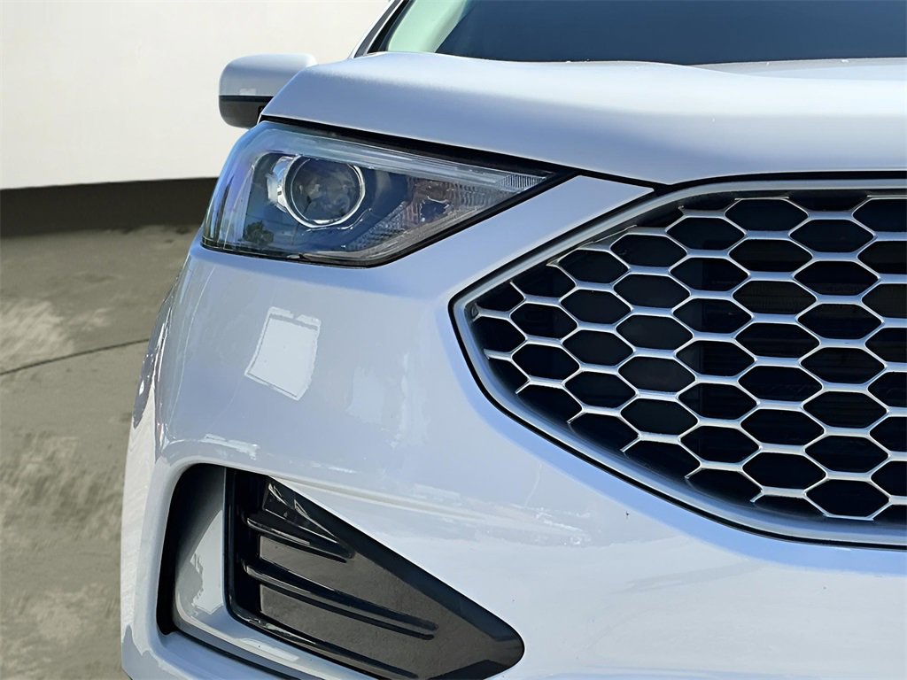 Certified 2024 Ford Edge SEL image 21