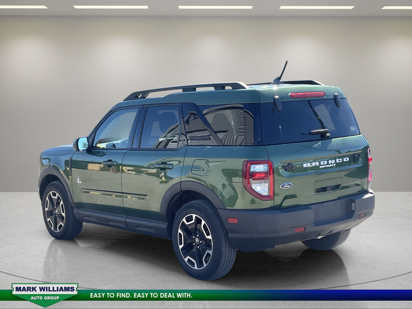 Certified 2023 Ford Bronco Sport Outer Banks w/ Tech Package AWD/4WD image 6