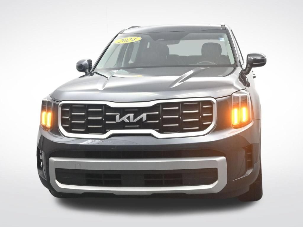 Used 2024 Kia Telluride S w/ S Sunroof Package FWD image 2