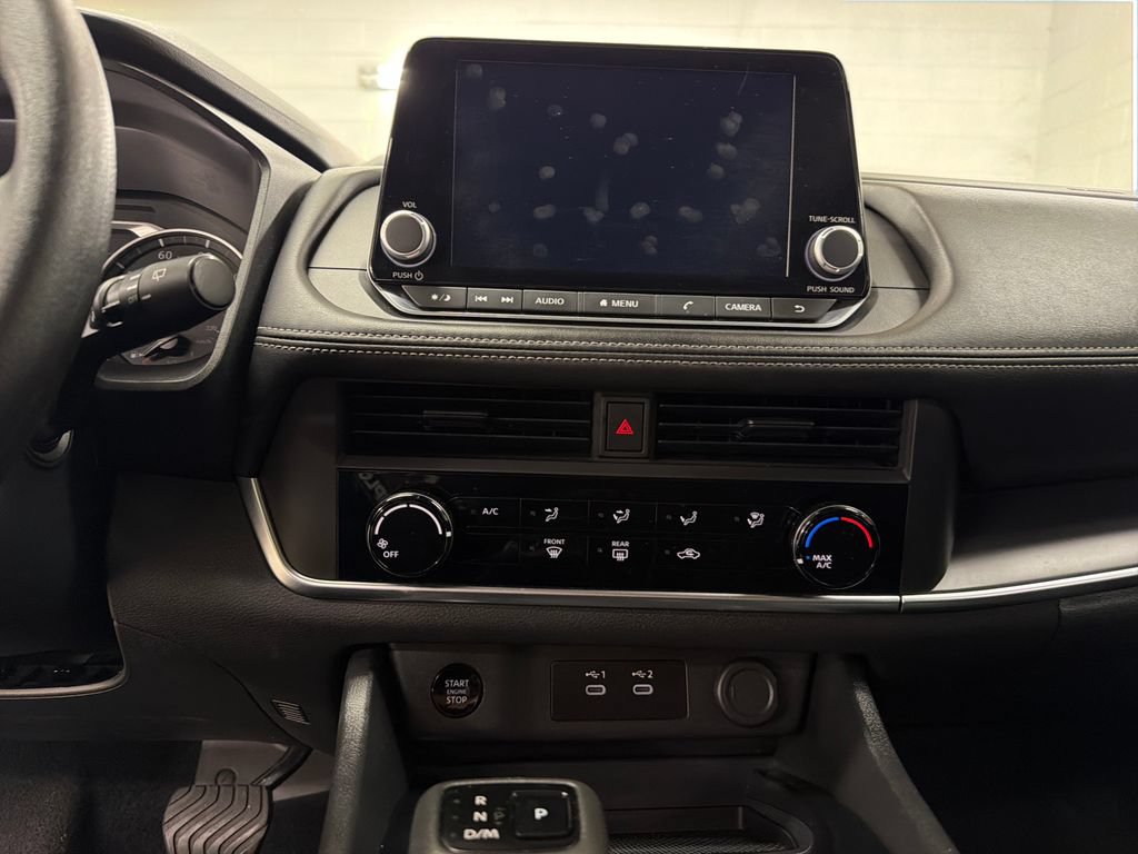 Used 2024 Nissan Rogue S FWD image 23
