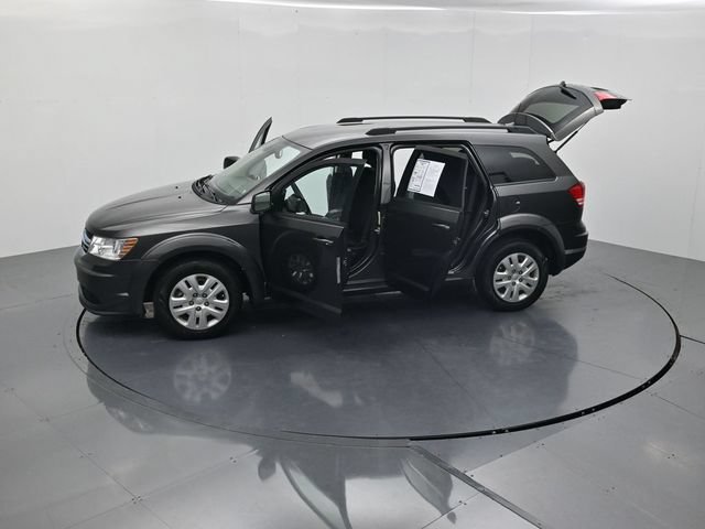 Used 2020 Dodge Journey SE w/ SE Popular Equipment Group FWD image 48
