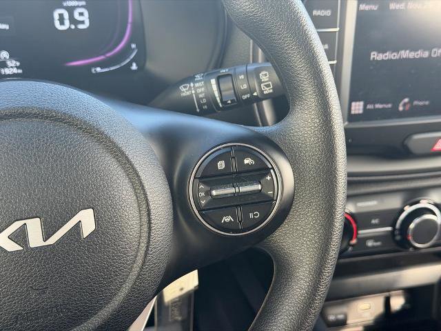 Used 2023 Kia Soul LX w/ LX Technology Package image 17
