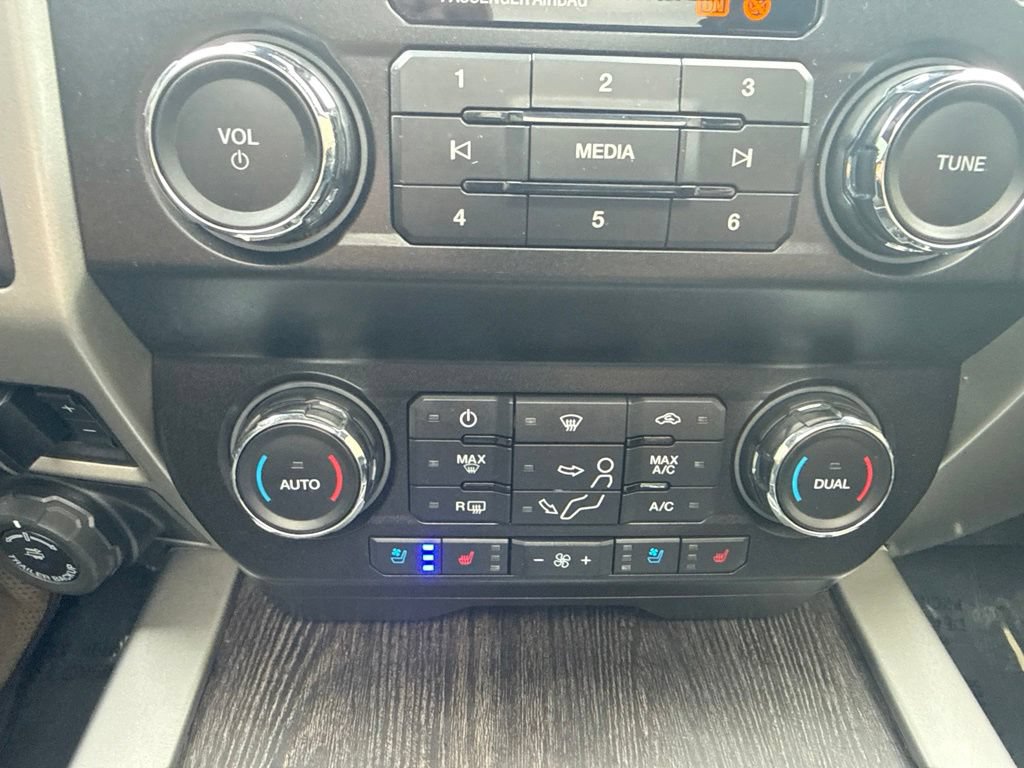 Certified 2021 Ford F350 Lariat w/ Lariat Ultimate Package AWD/4WD image 27
