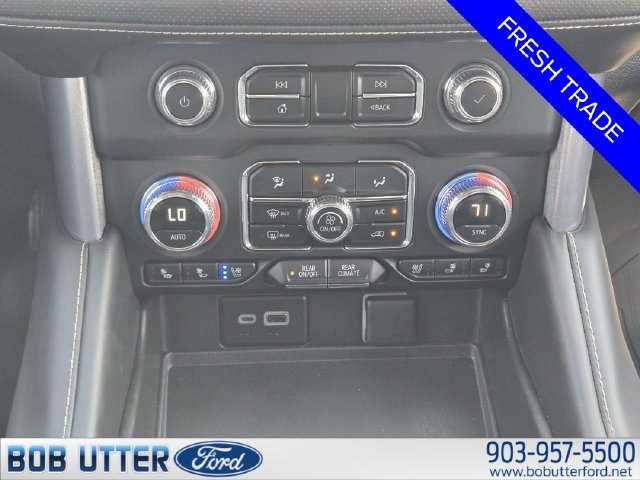 Used 2023 GMC Yukon SLT w/ SLT Premium Package AWD/4WD image 18