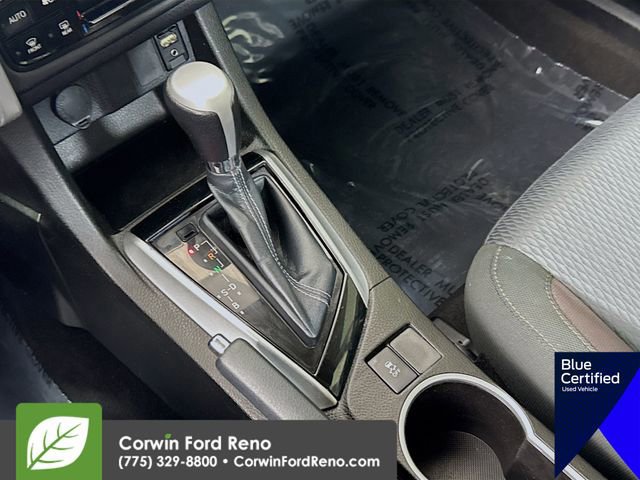 Used 2018 Toyota Corolla LE image 19