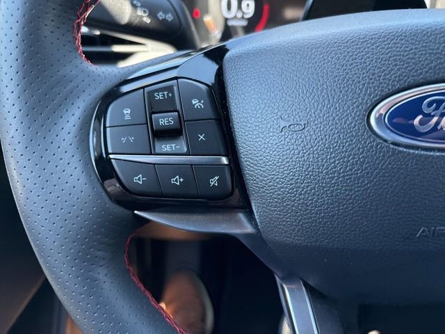 Certified 2025 Ford Explorer ST-Line AWD/4WD image 31