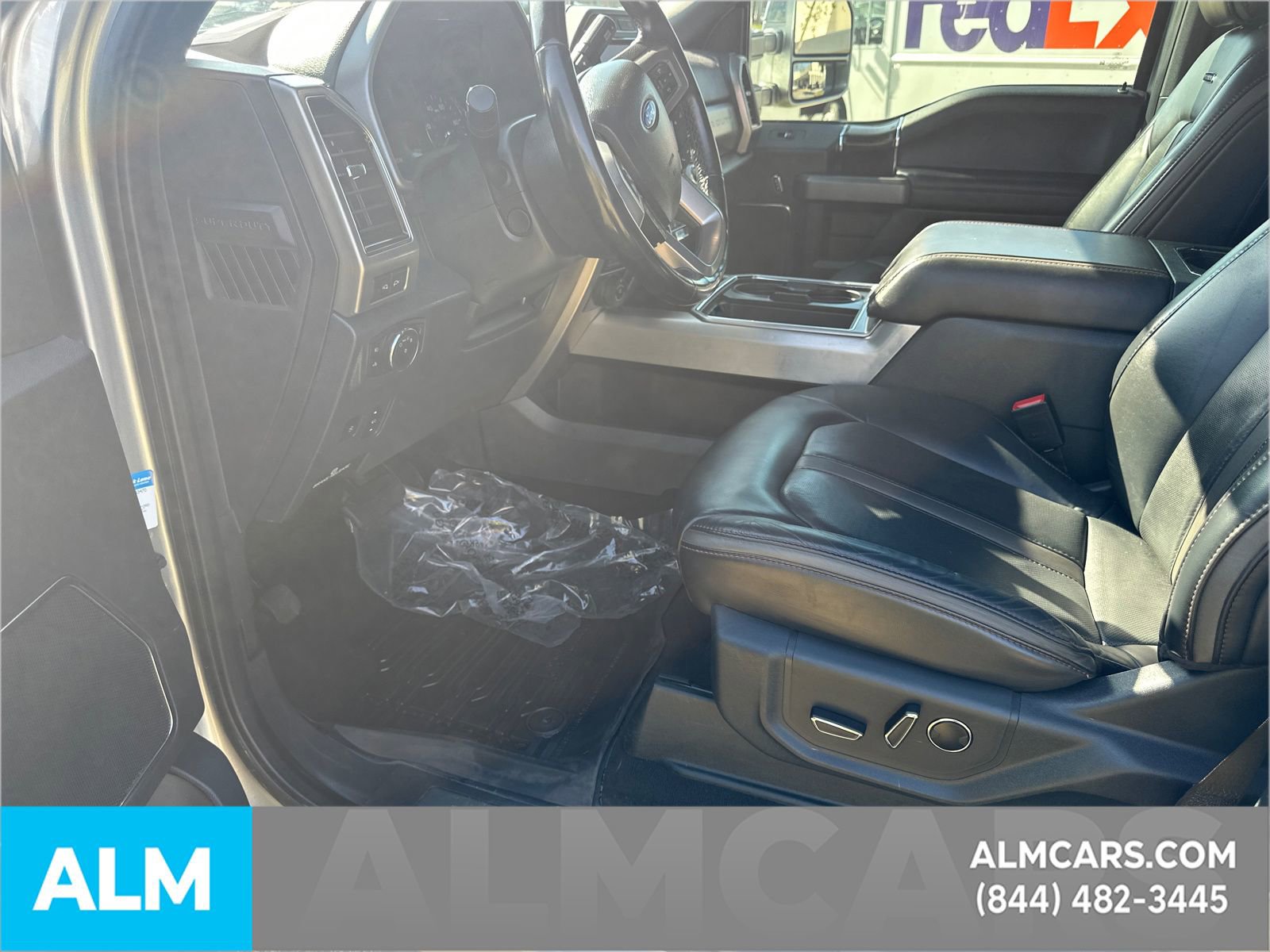 Certified 2022 Ford F450 Platinum w/ FX4 Off-Road Package image 10