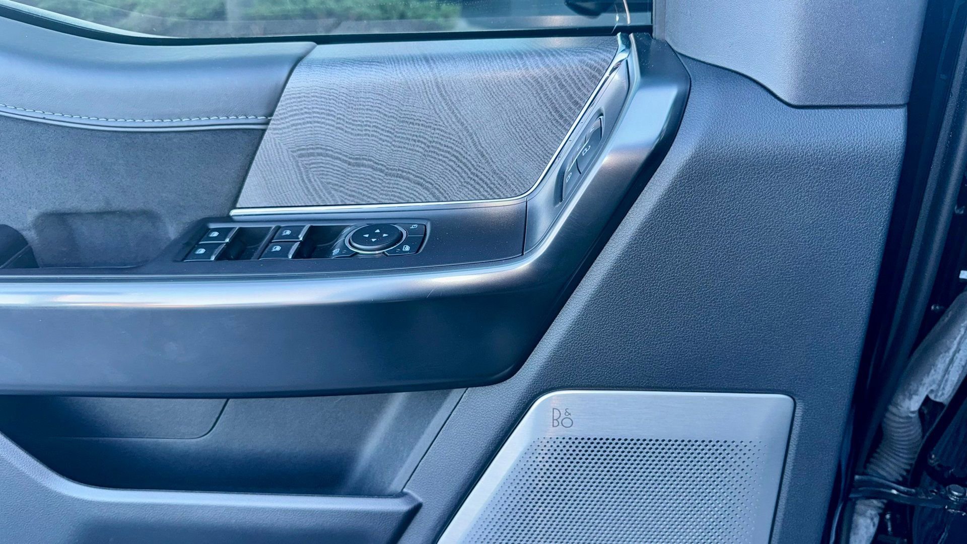 Certified 2023 Ford F150 Platinum w/ Equipment Group 701A High image 40