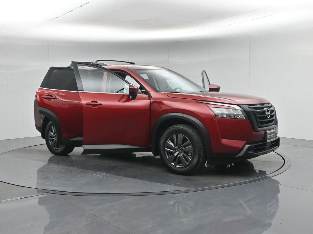 Used 2023 Nissan Pathfinder SV w/ SV Premium Package image 59
