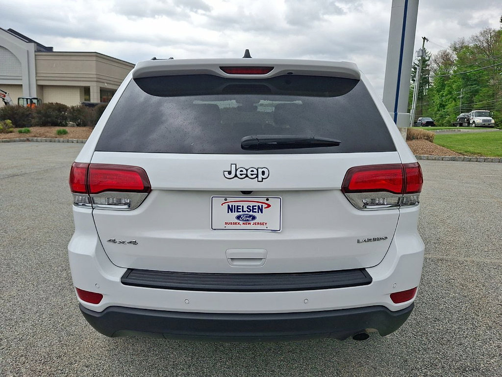 Used 2022 Jeep Grand Cherokee Laredo E AWD/4WD image 22