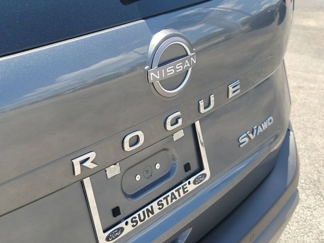 Used 2023 Nissan Rogue SV AWD/4WD image 7
