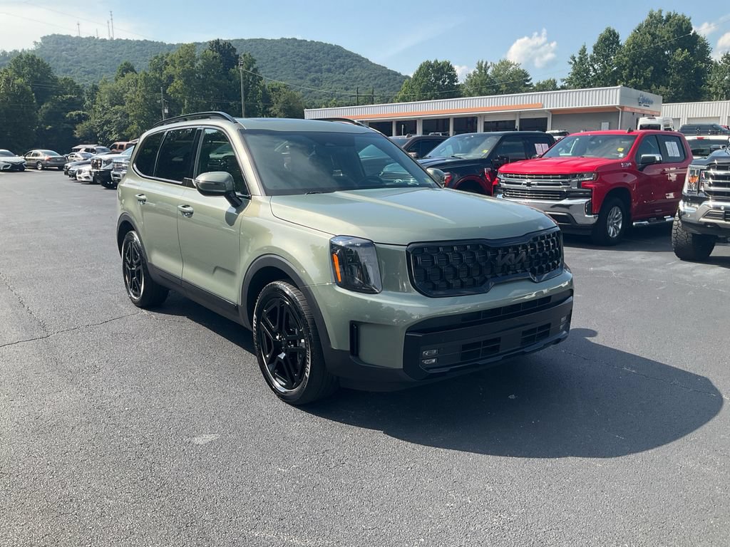 Used 2025 Kia Telluride SX Prestige X-Line AWD/4WD image 3