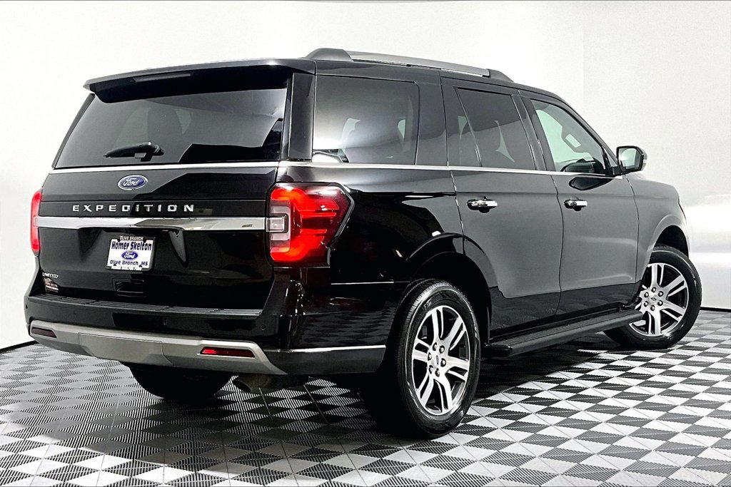 Certified 2024 Ford Expedition Limited RWD image 12