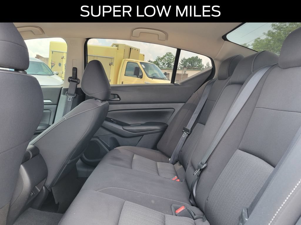 Used 2023 Nissan Altima 2.5 SV FWD image 11