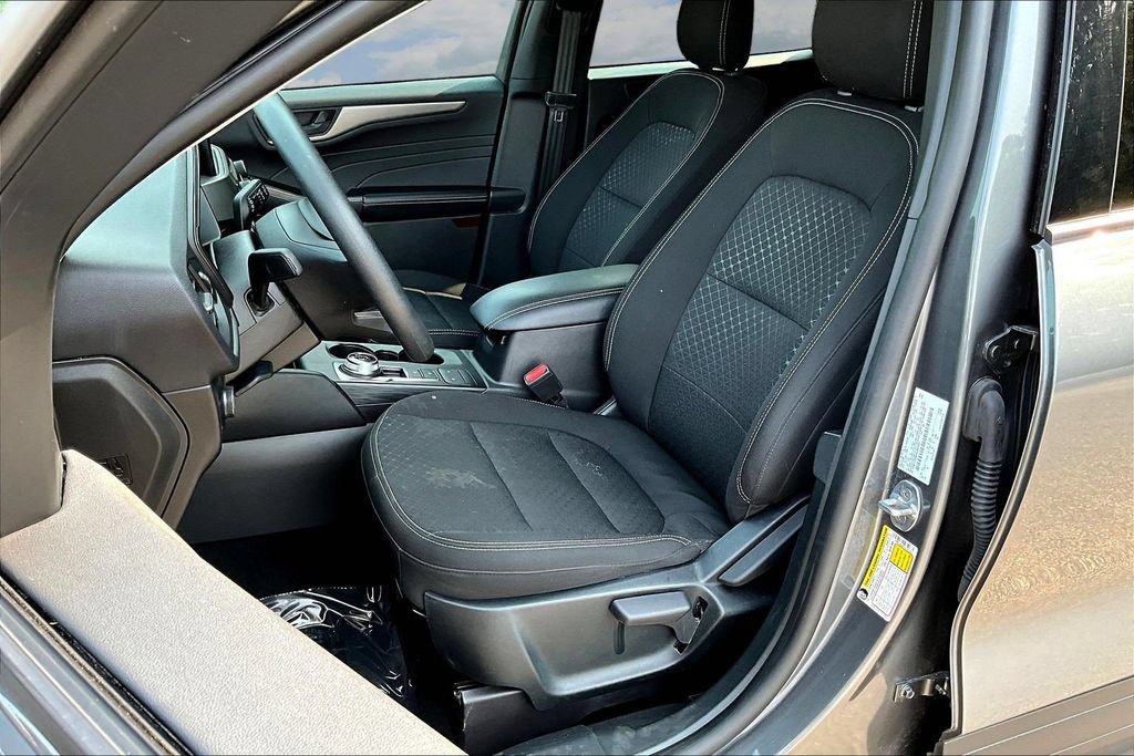 Certified 2025 Ford Escape Active FWD image 23