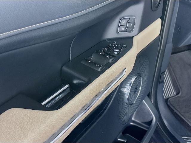 Certified 2022 Ford Expedition Max Limited RWD image 18