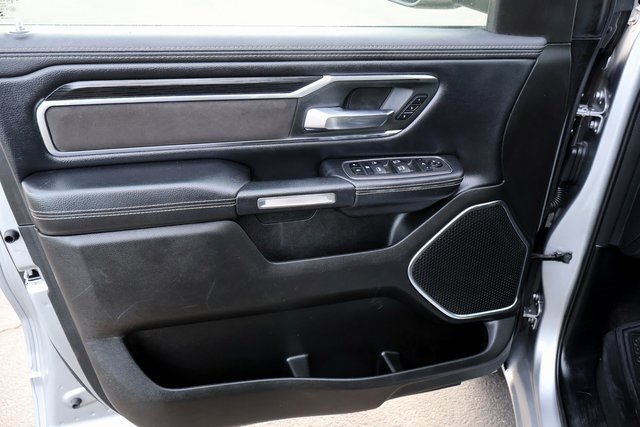 Used 2024 RAM 1500 Laramie image 28