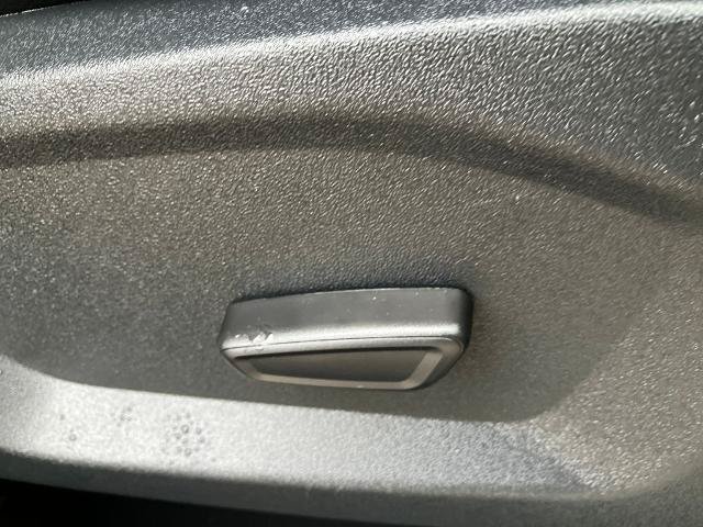Certified 2024 Ford Edge ST-Line AWD/4WD image 18