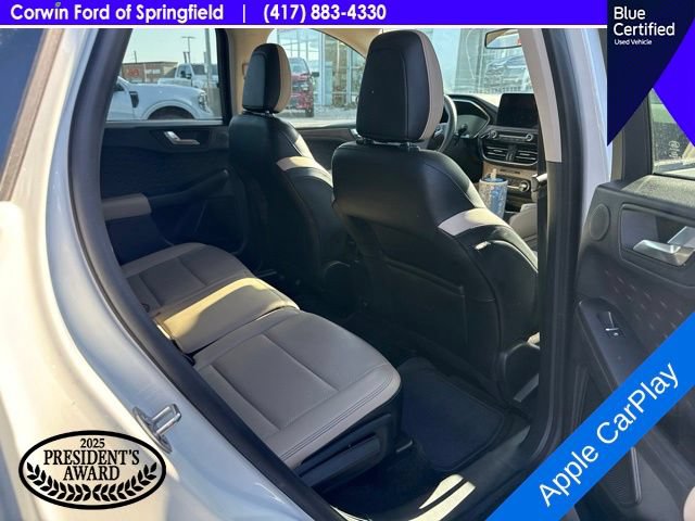 Certified 2020 Ford Escape Titanium w/ Titanium Premium Package 2.0 AWD/4WD image 6