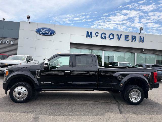 Certified 2019 Ford F450 Platinum w/ Platinum Ultimate Package AWD/4WD image 3