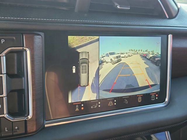 Used 2023 GMC Yukon Denali Ultimate image 34