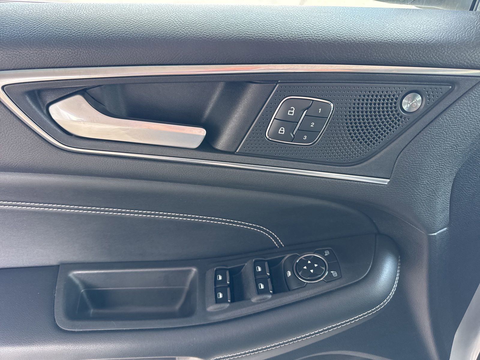 Certified 2021 Ford Edge Titanium w/ Equipment Group 301A AWD/4WD image 23