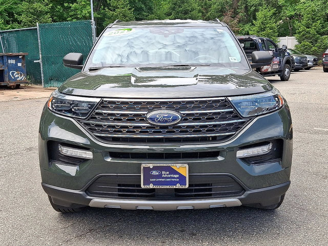 Certified 2022 Ford Explorer XLT w/ Equipment Group 202A AWD/4WD image 29