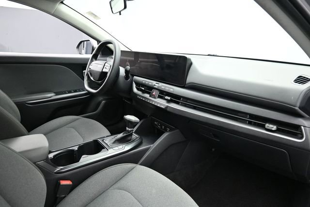 Used 2025 Kia K4 FWD image 29