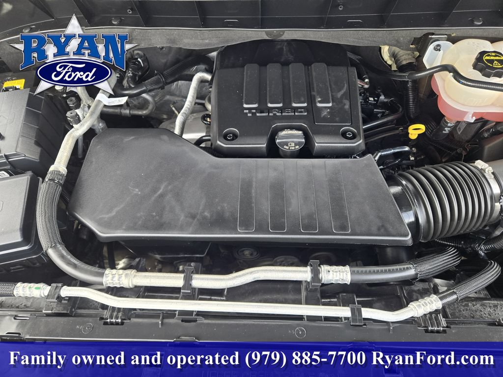 Used 2025 Chevrolet Silverado 1500 Custom RWD image 22