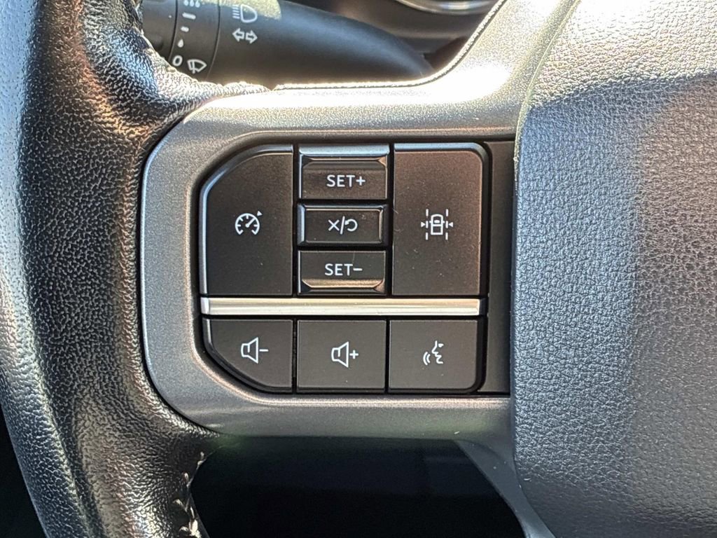 Certified 2022 Ford F150 XLT w/ Equipment Group 302A High image 23