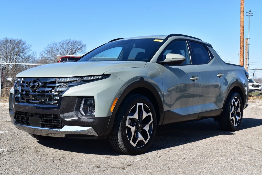 Used 2024 Hyundai Santa Cruz Limited image 1