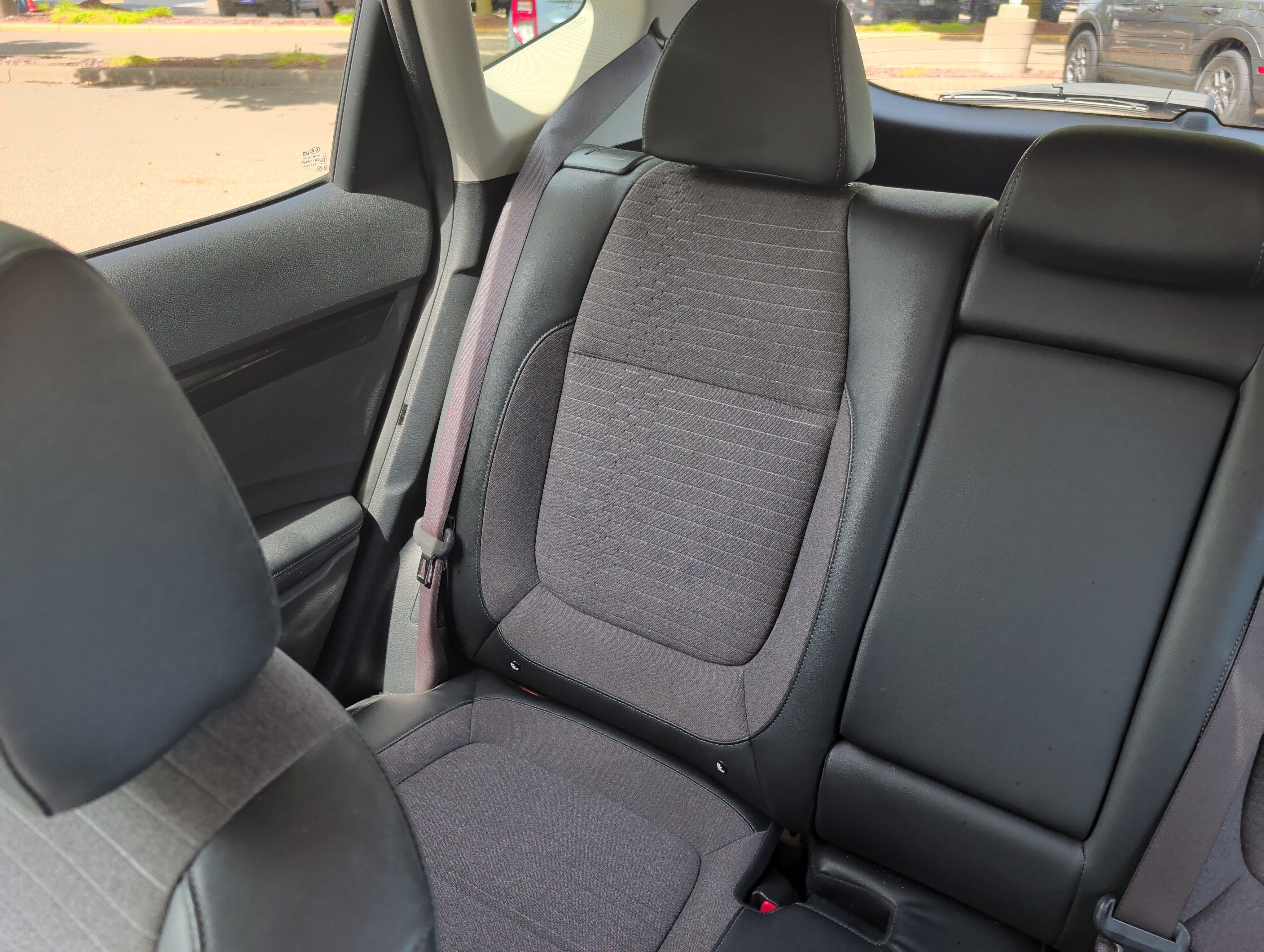 Used 2021 Kia Seltos S AWD/4WD image 12