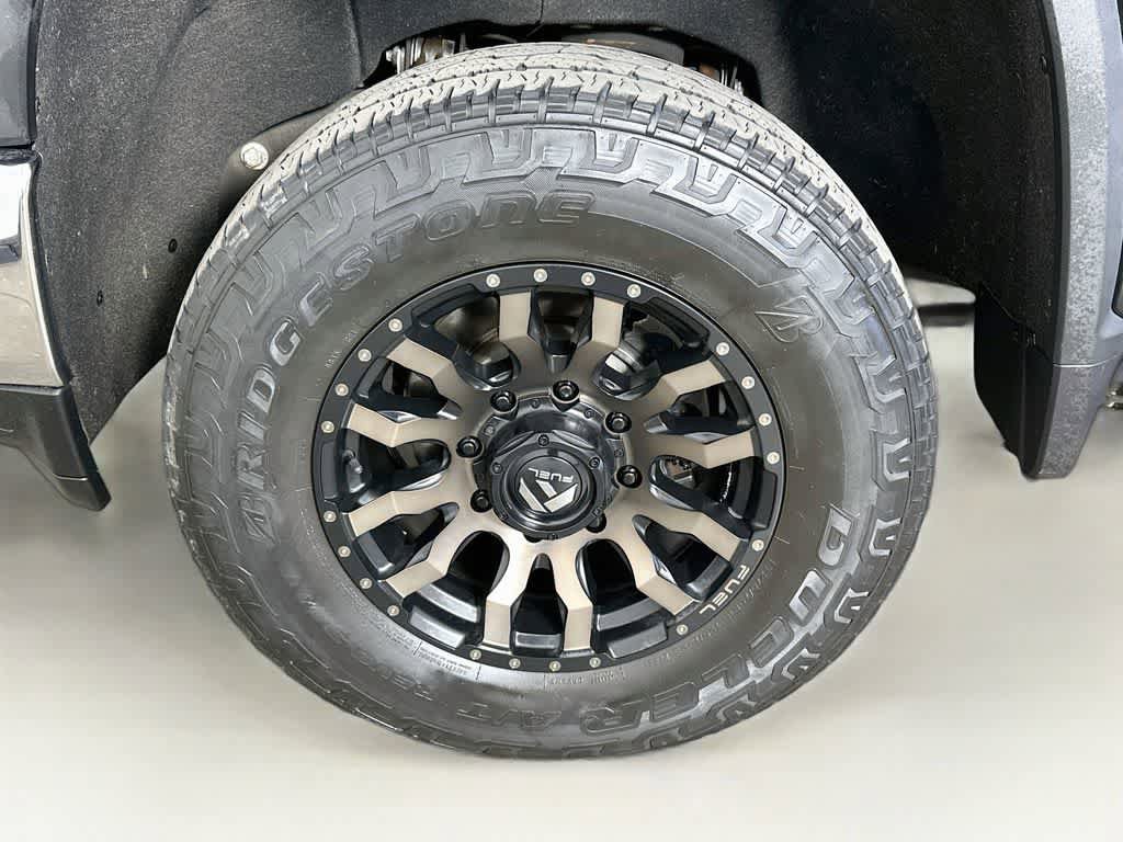 Used 2022 Chevrolet Silverado 2500 LT w/ Convenience Package AWD/4WD image 8