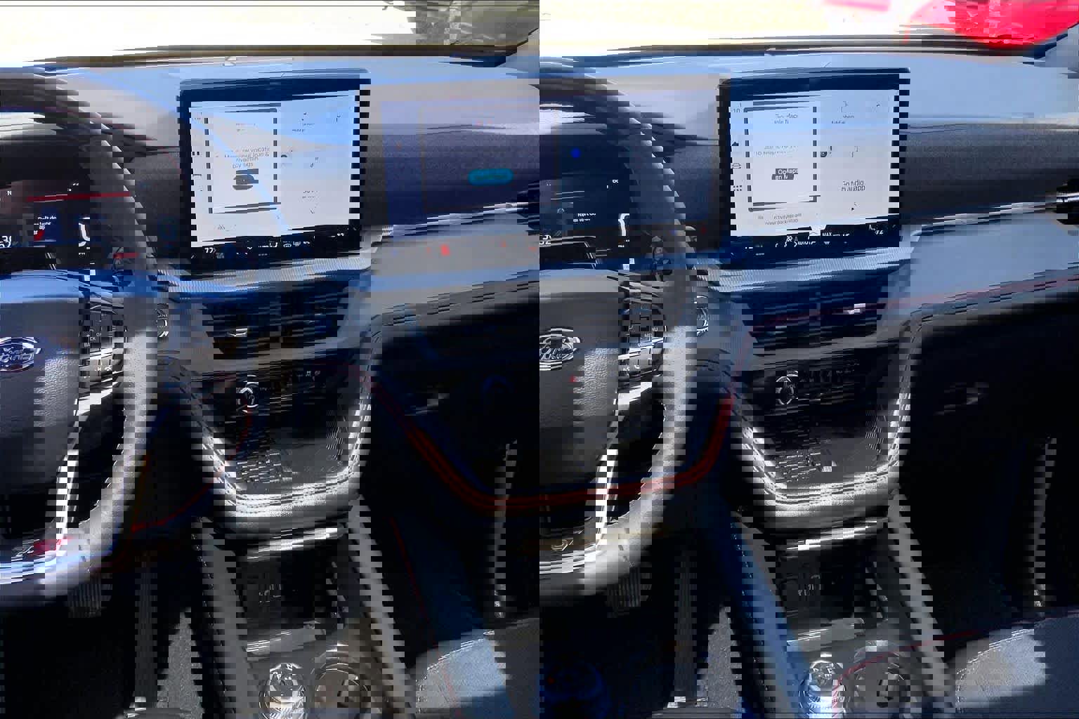 Certified 2025 Ford Explorer ST image 7