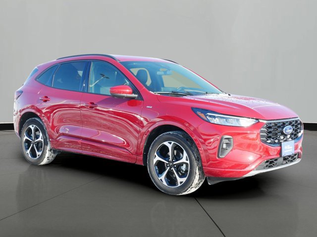 Certified 2023 Ford Escape ST-Line Select w/ Tech Pack #2 AWD/4WD image 4