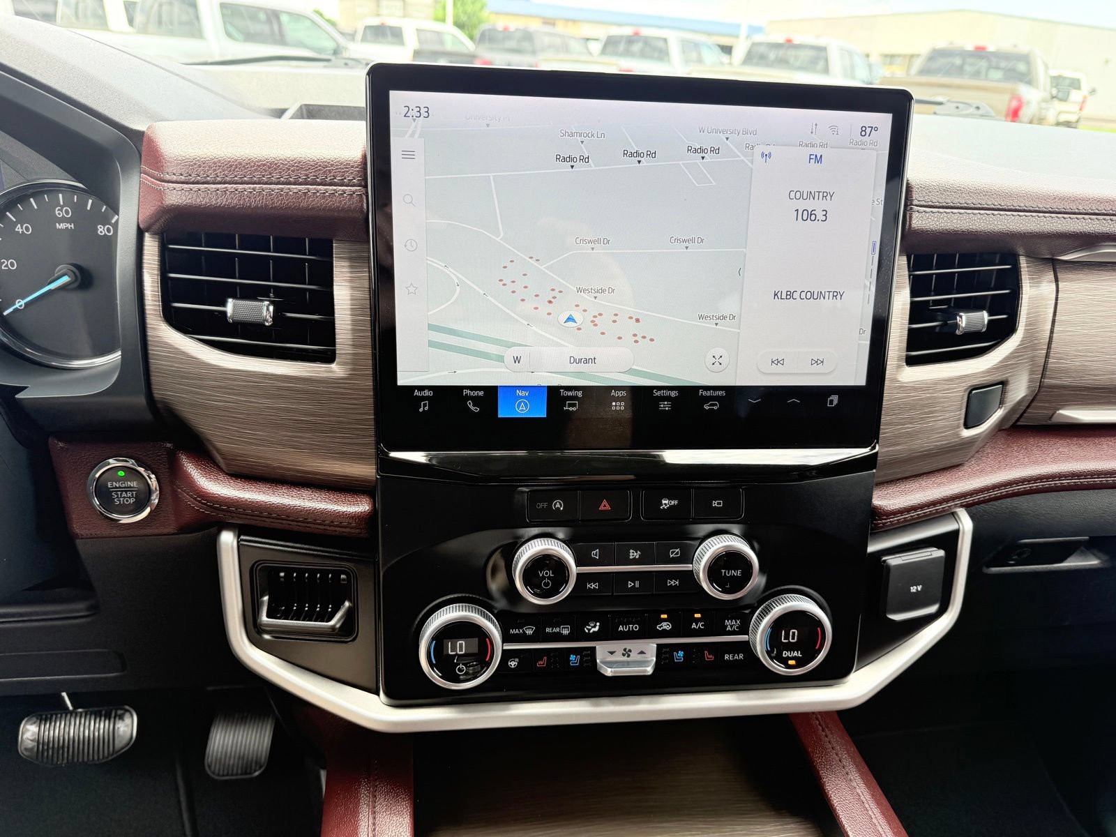 Certified 2024 Ford Expedition Max Limited AWD/4WD image 15
