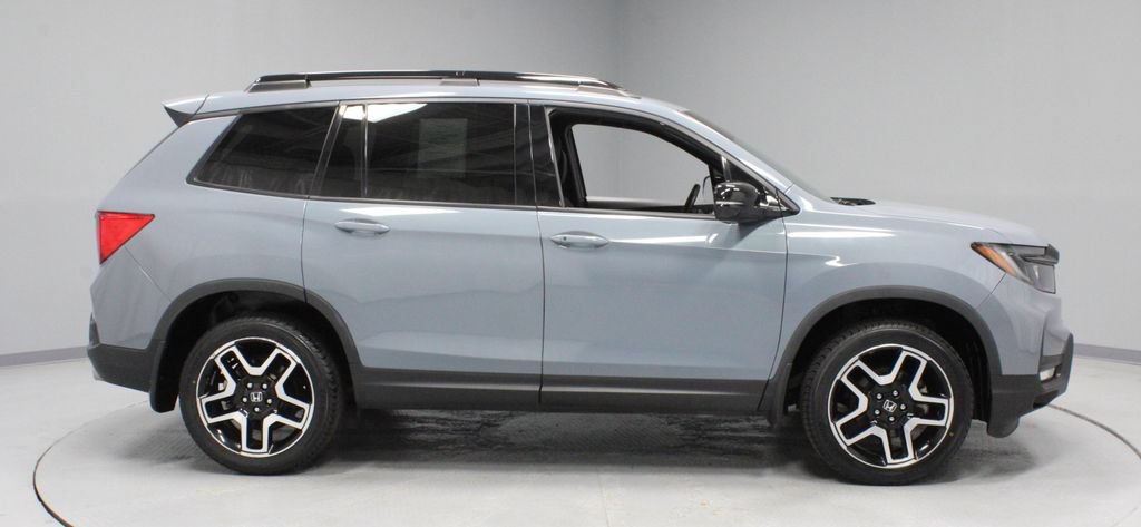 Used 2023 Honda Passport Elite image 12