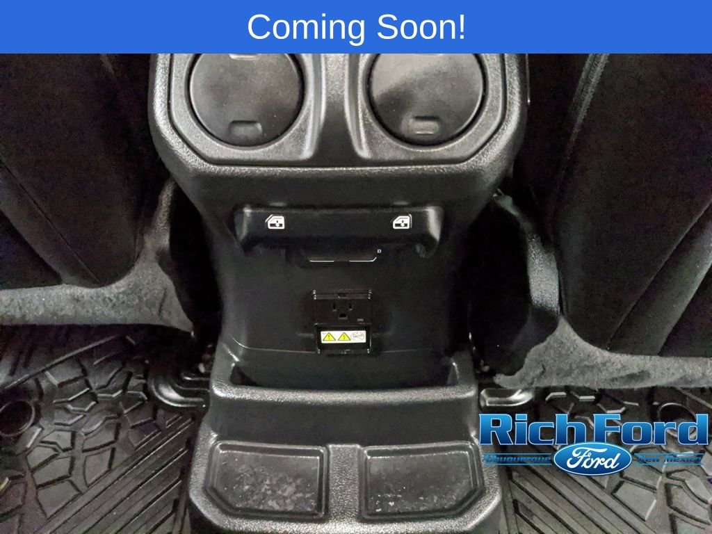 Used 2023 Jeep Wrangler Unlimited Sahara image 13