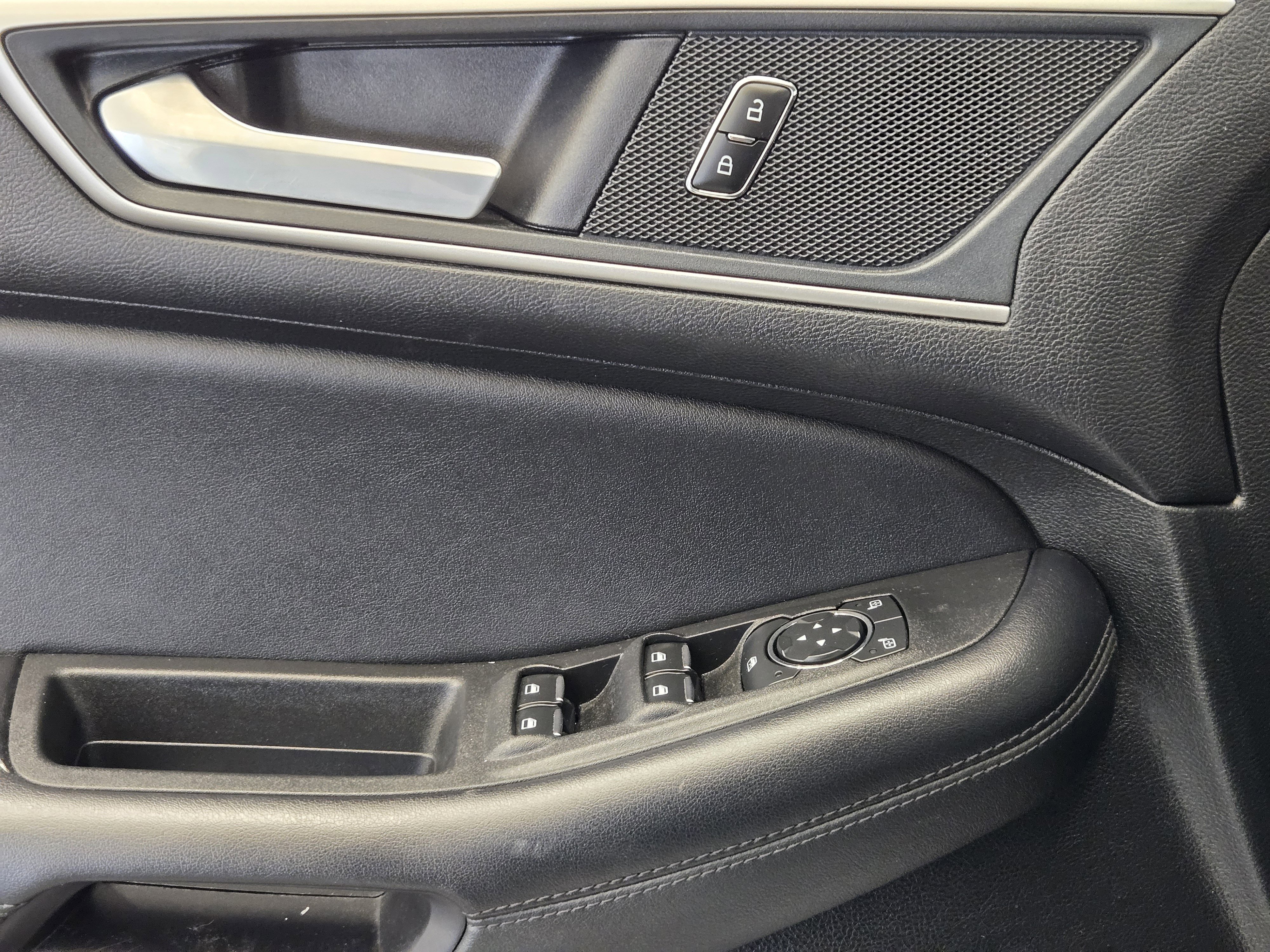 Certified 2023 Ford Edge SEL AWD/4WD image 23