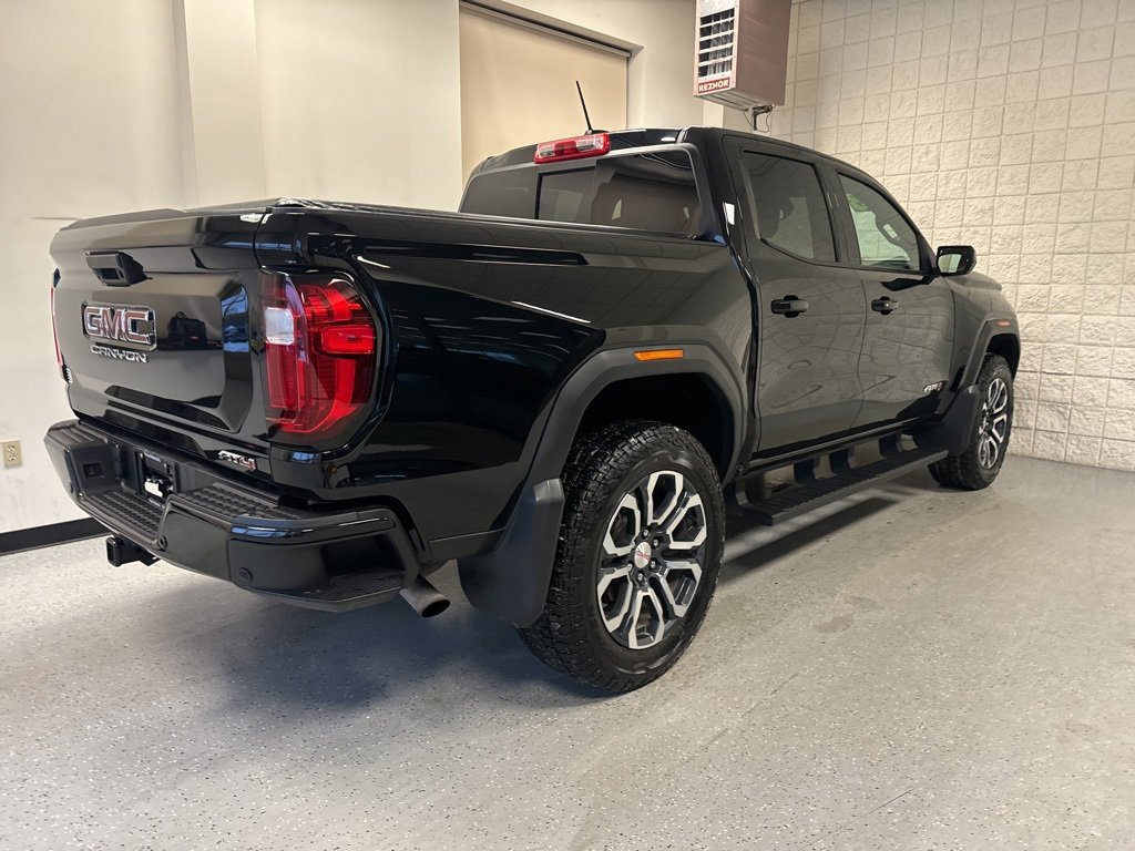 Used 2023 GMC Canyon AT4 w/ AT4 Premium Package image 7
