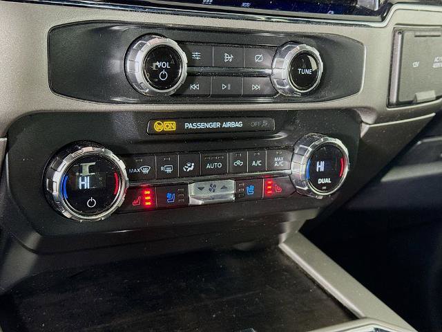 Certified 2022 Ford F350 Lariat w/ Lariat Ultimate Package AWD/4WD image 17