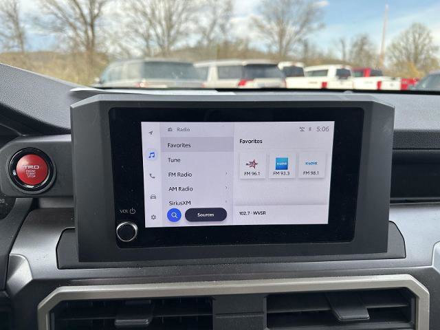 Used 2025 Toyota Tacoma TRD Sport AWD/4WD image 24