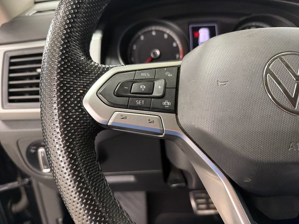 Used 2021 Volkswagen Atlas SE w/ Towing Package FWD image 20
