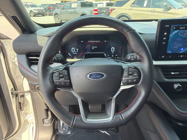 Certified 2025 Ford Explorer ST-Line AWD/4WD image 26