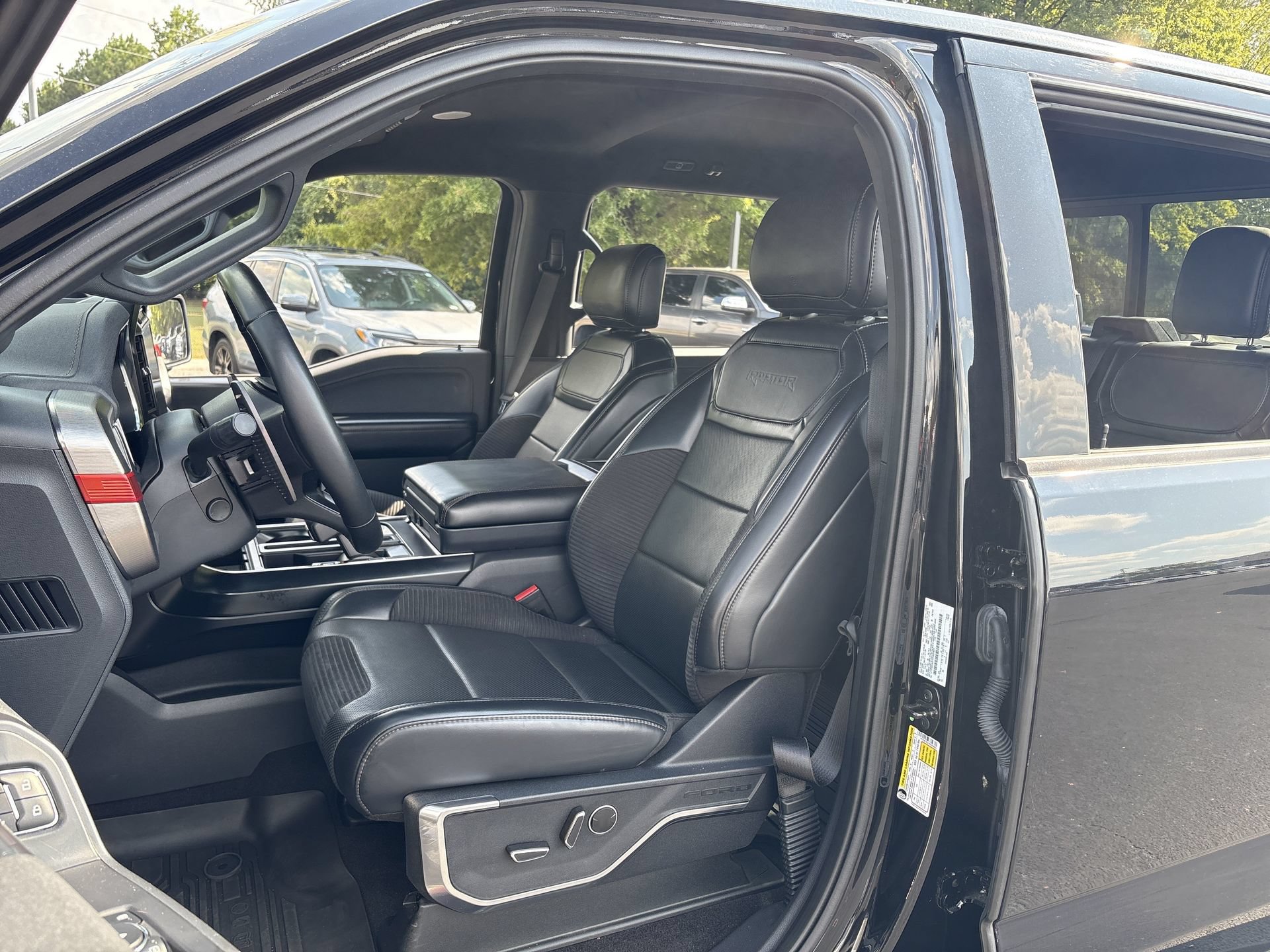 Certified 2023 Ford F150 Raptor AWD/4WD image 19
