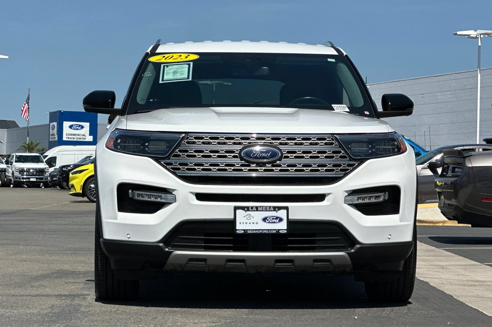 Certified 2023 Ford Explorer Limited w/ Equipment Group 301A AWD/4WD image 8
