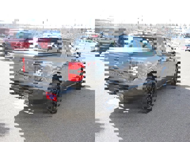 Certified 2022 Ford Maverick XLT w/ Equipment Group 300A Standard image 3